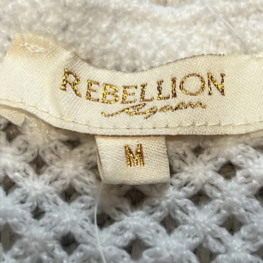 Rebellion Cropped Crocheted Tank top
Size Medium - Picture 7 of 7